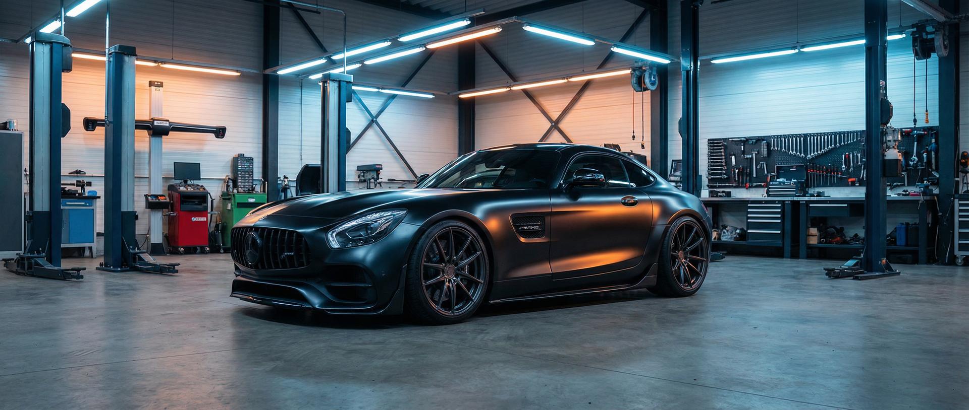 萝莉塔视频 AMG GT改装车间视频